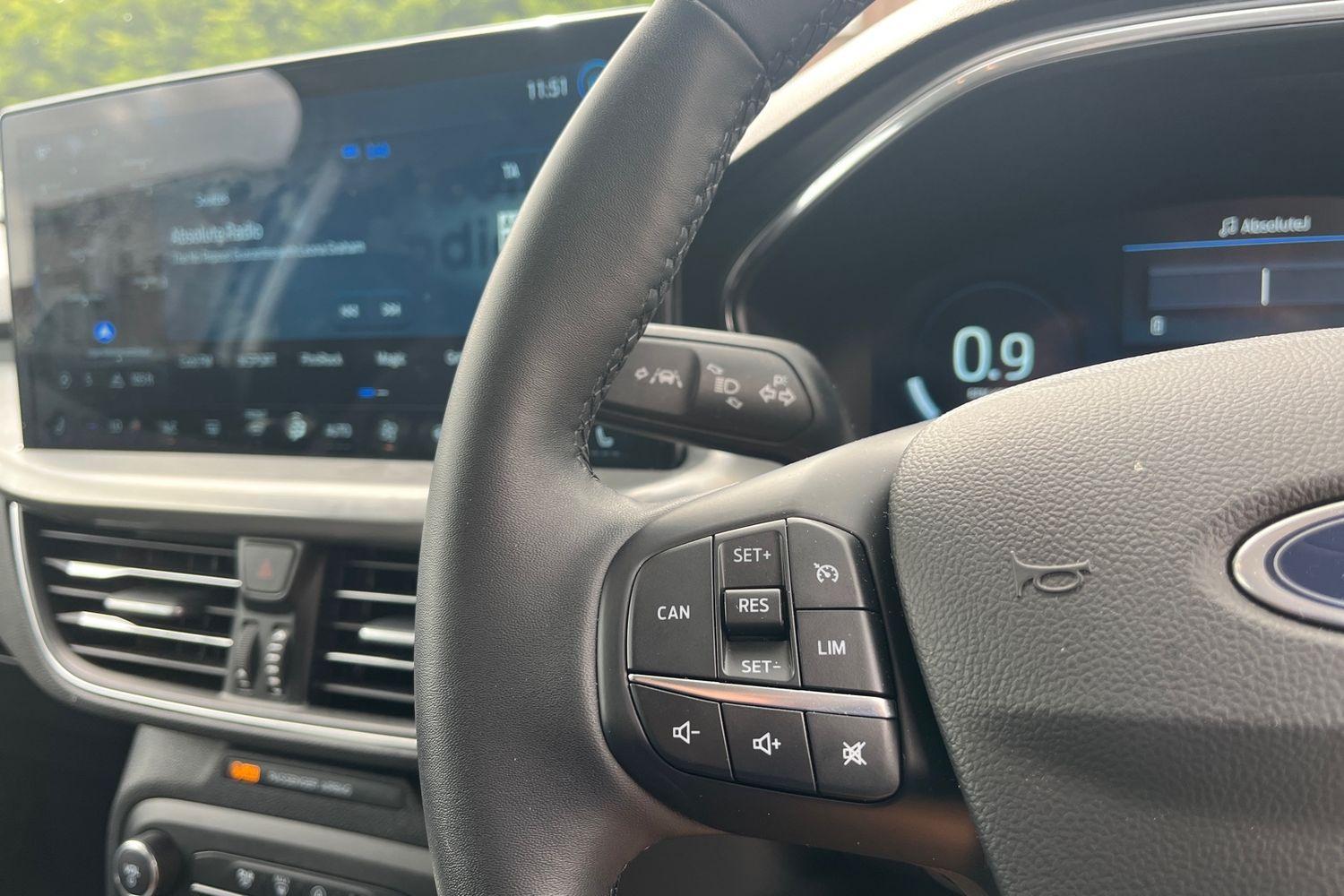 Ford FOCUS Photo 28
