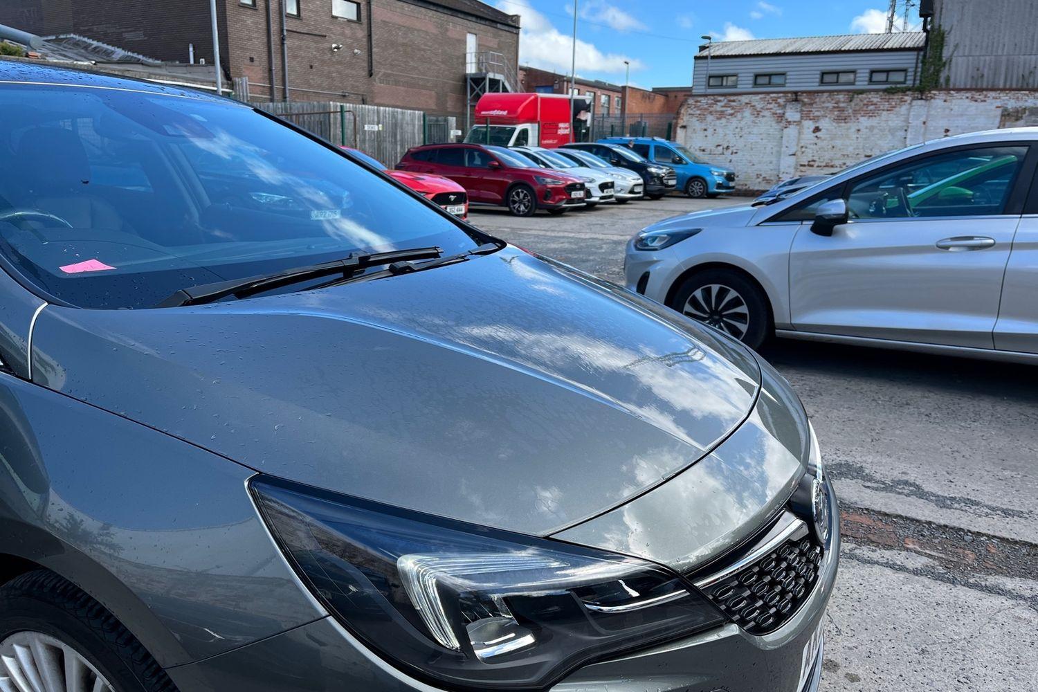 Vauxhall ASTRA Photo 22