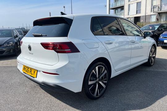 Volkswagen Golf Photo autoimg-da7a03a6c85a231305d9fc84582178fa910e3c5e.jpg