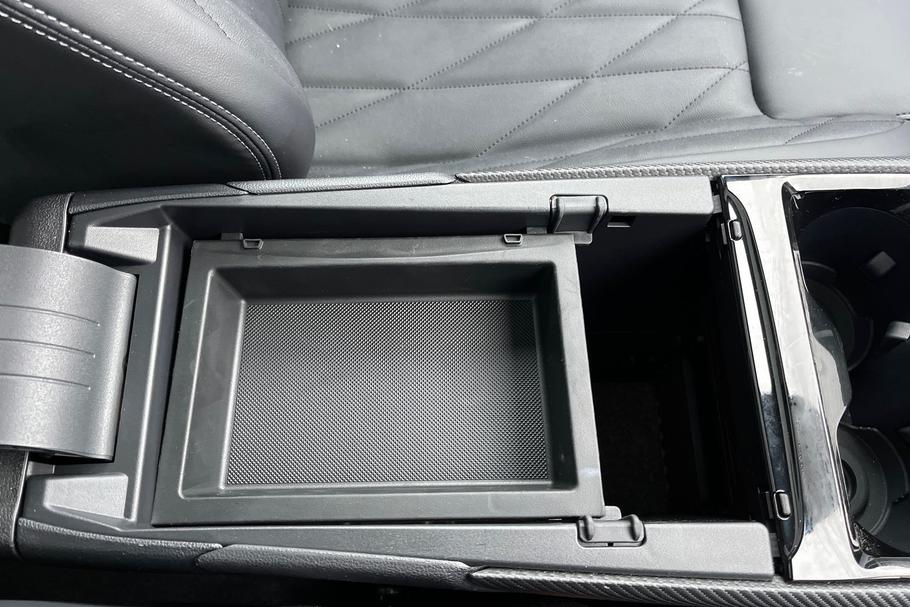 Used Ford EXPLORER NC25FME 27