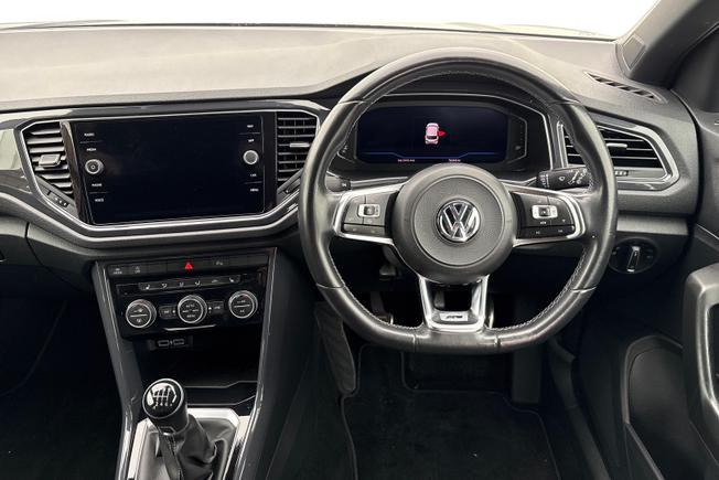 VOLKSWAGEN T-Roc Photo 11