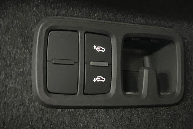 AUDI Q8 Photo 31