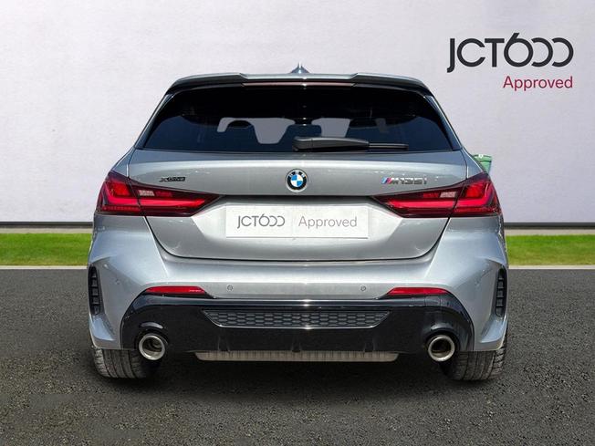 BMW 1 Series Photo 7
