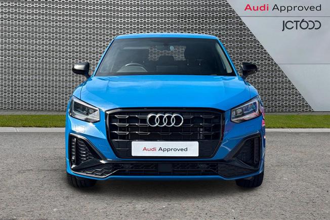 AUDI Q2 Photo 8
