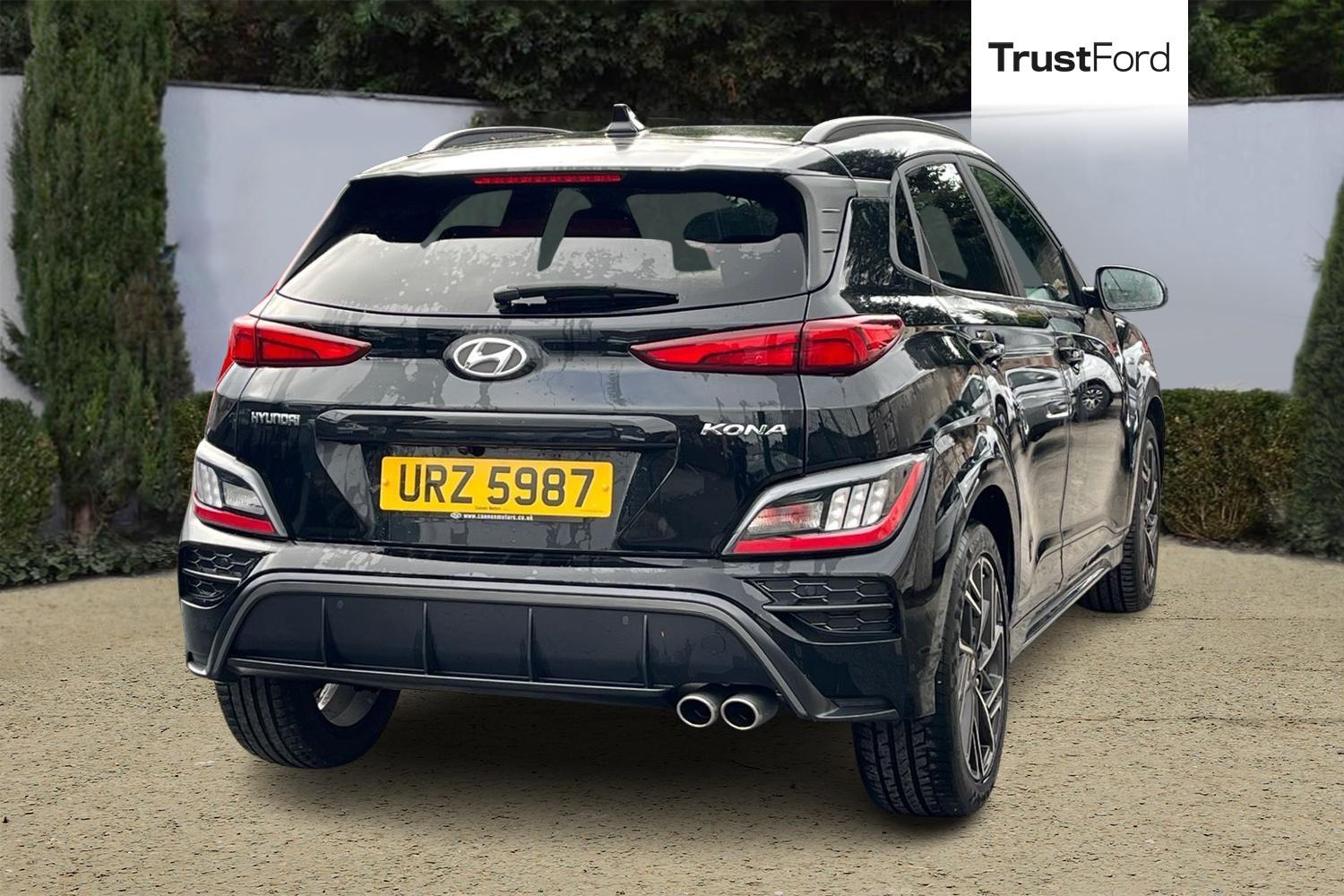 Hyundai KONA Photo 3