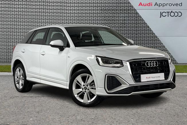 AUDI Q2 Photo 1