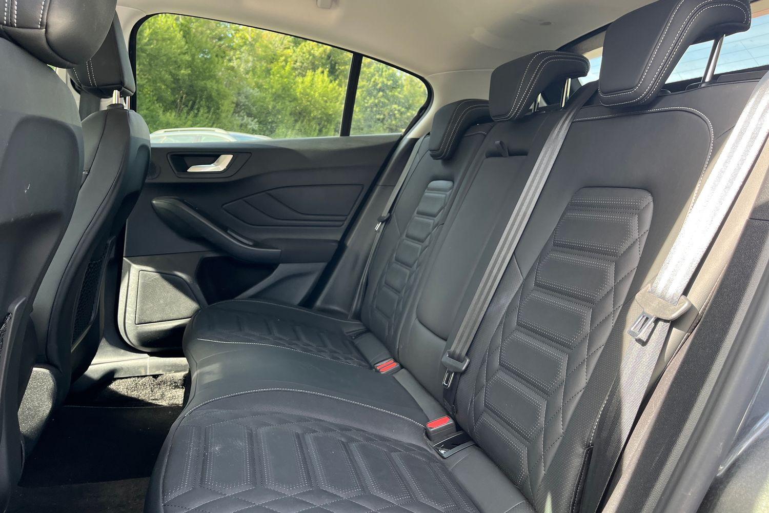Ford Focus Photo 19