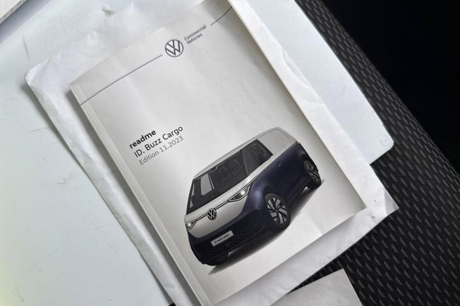 VOLKSWAGEN Id. Buzz Cargo Photo 29