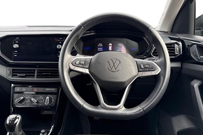 VOLKSWAGEN T-Cross Photo 11