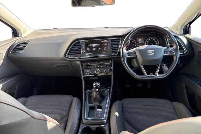 SEAT Leon Photo 10