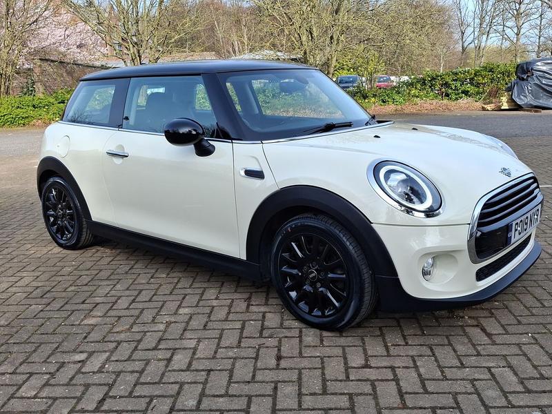 Used MINI Hatch PO19NYR 42