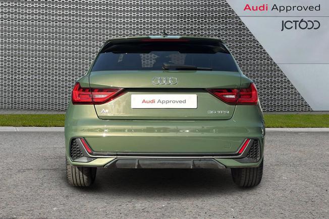 AUDI A1 Photo 7