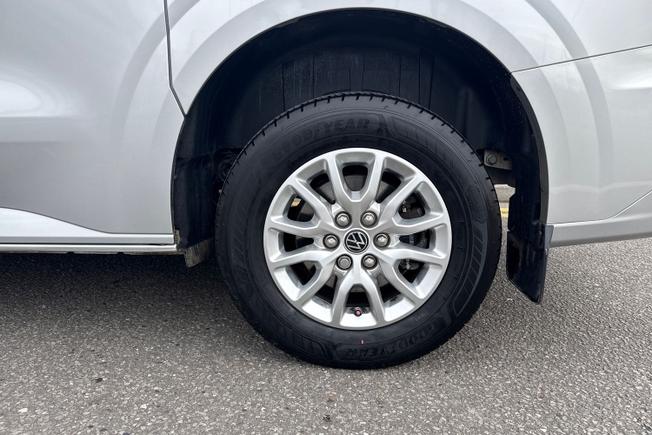 VOLKSWAGEN Transporter Photo 29