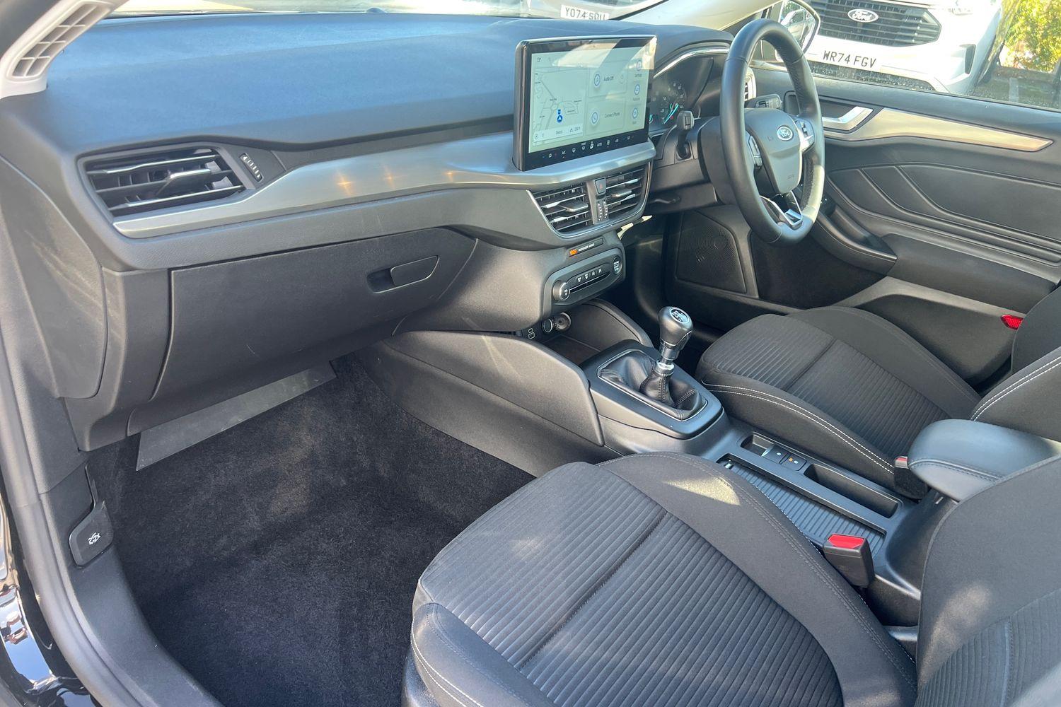 Ford Focus Photo 17