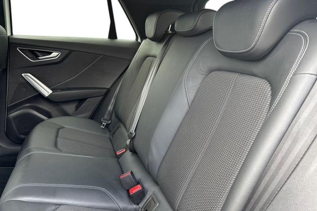 AUDI Q2 Photo 9