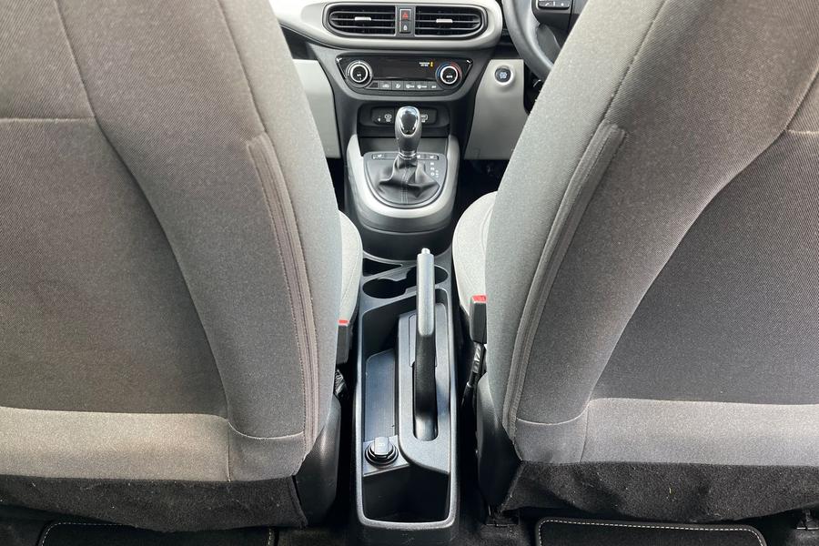 Hyundai i10 Photo autoimg-dab12583460368da50b27196b02abba2ee588871.jpg