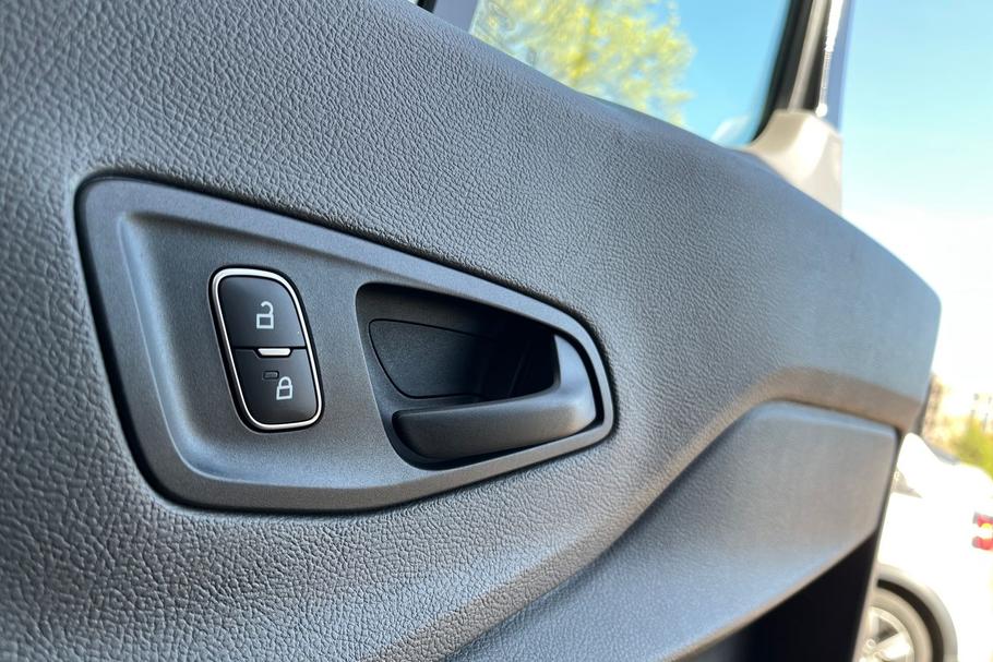 Used FORD E-TRANSIT ET25GCF 39