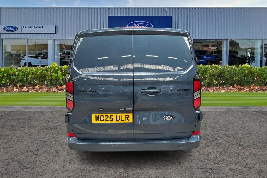 Used Ford TRANSIT CUSTOM WO25ULR 12