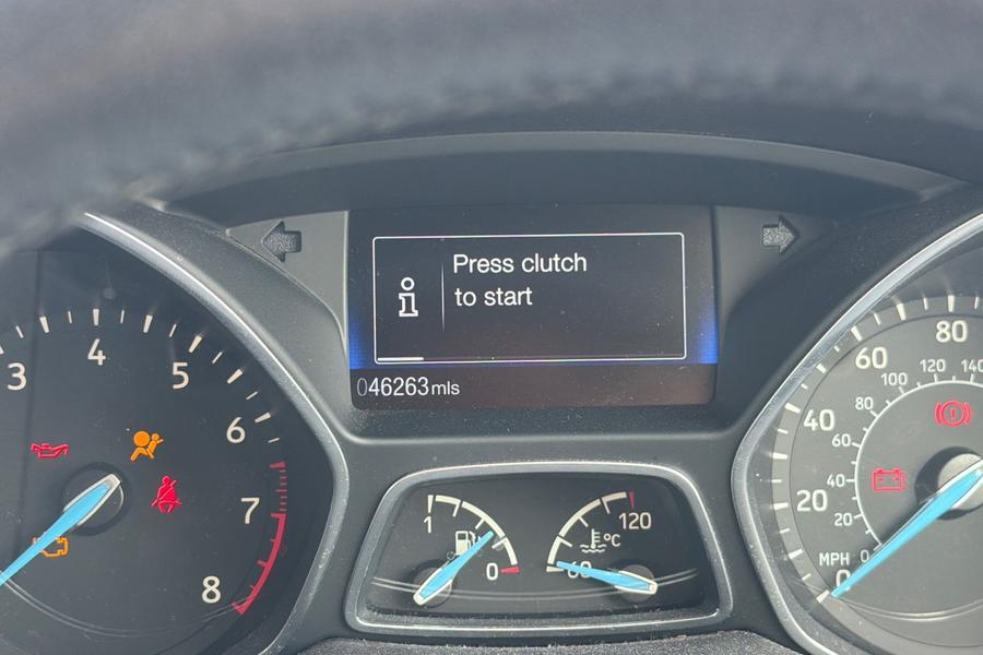 Ford FOCUS Photo autoimg-dab94487648f6aebe7d0a4f274d0939b9b59e644.jpg