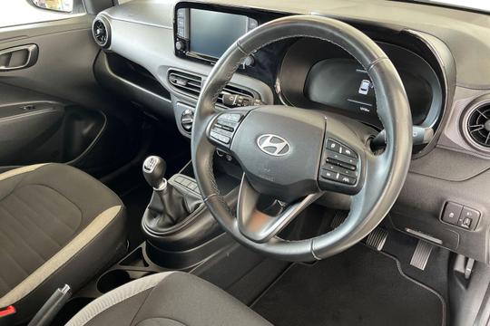 Hyundai i10 Photo autoimg-dabefe1e684ff05d37a7a536bd40e2d9f7e086ed.jpg