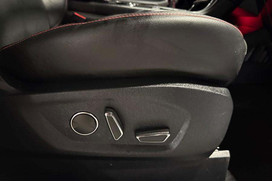 Ford S-MAX Photo autoimg-dabf264bccc0ab9ba07ea9fe2f2efb54691a80fa.jpg