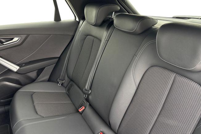 AUDI Q2 Photo 9