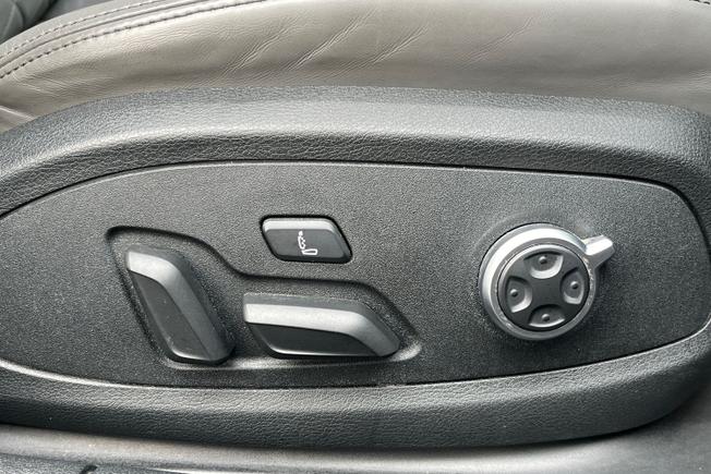AUDI S5 Photo 26