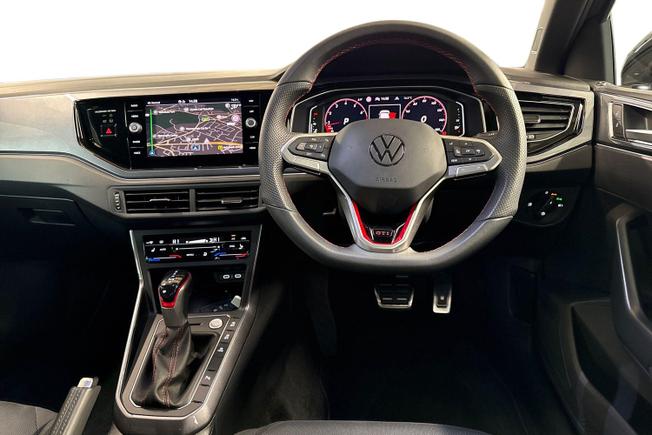 VOLKSWAGEN Polo Photo 11