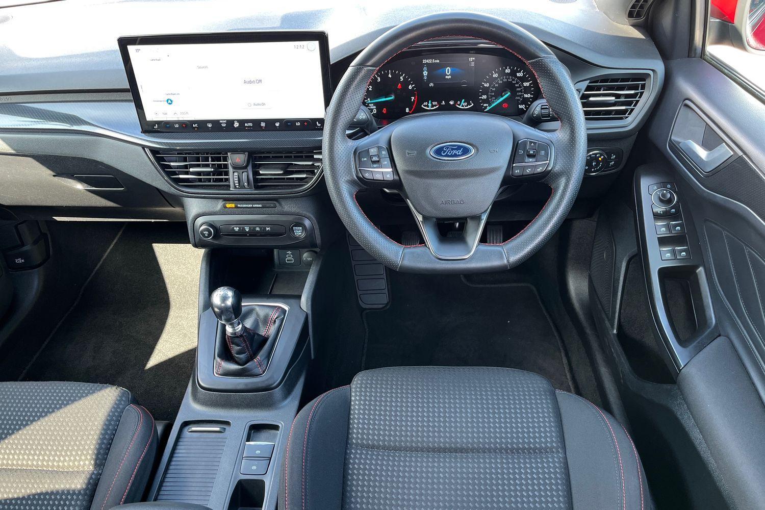 Ford Focus Photo 10