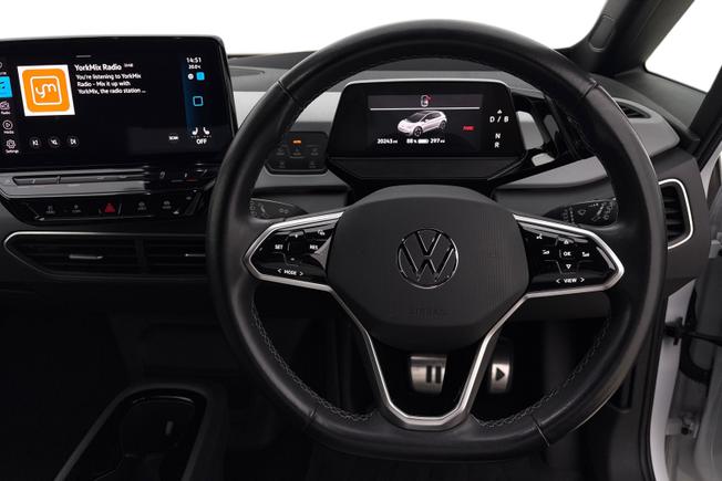 VOLKSWAGEN ID.3 Photo 11