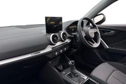 Audi Q2 Photo 2