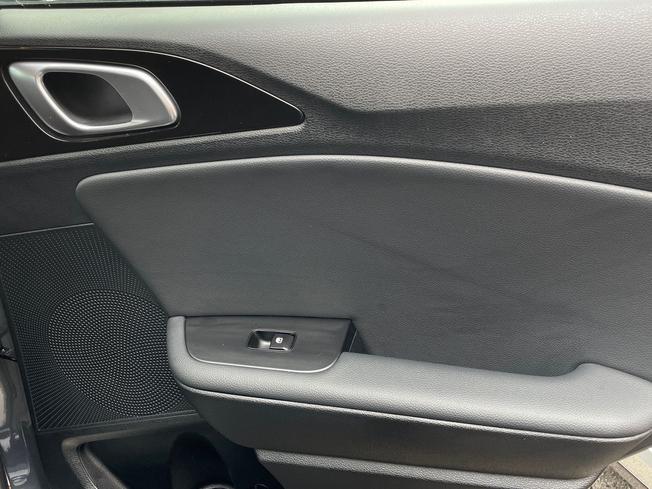 KIA Xceed Photo 32