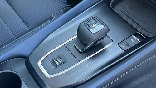 Nissan Qashqai Photo autoimg-dac88caf4da946a2cbf6b56fc2848e7d8a1af6c2.jpg