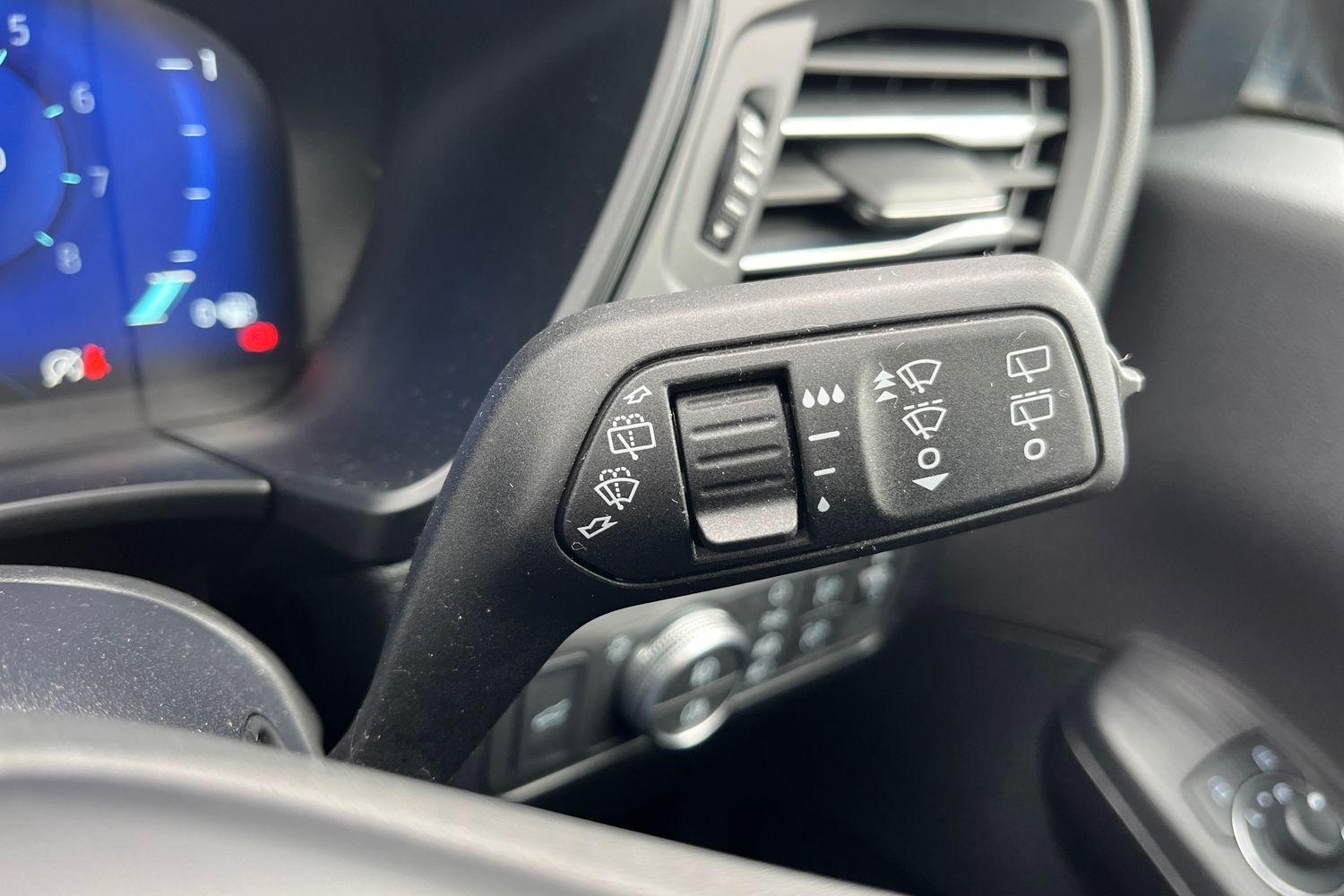 Ford KUGA Photo 14