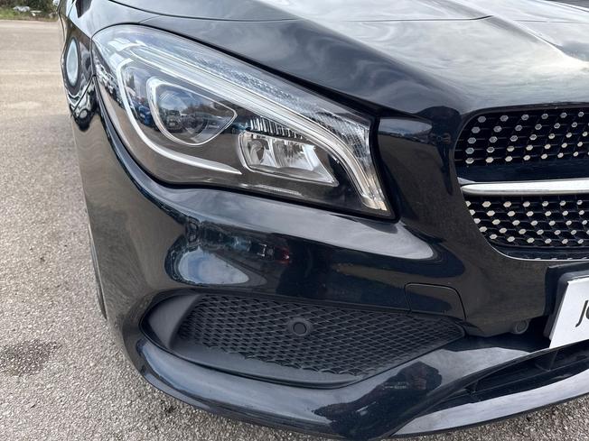 MERCEDES-BENZ CLA Class Photo 28