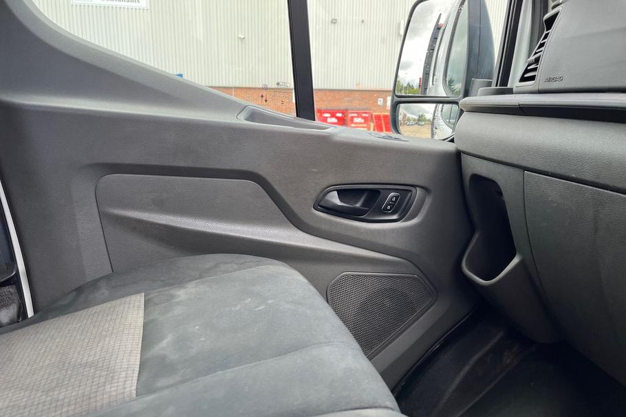 Used FORD TRANSIT MM72YCZ 28