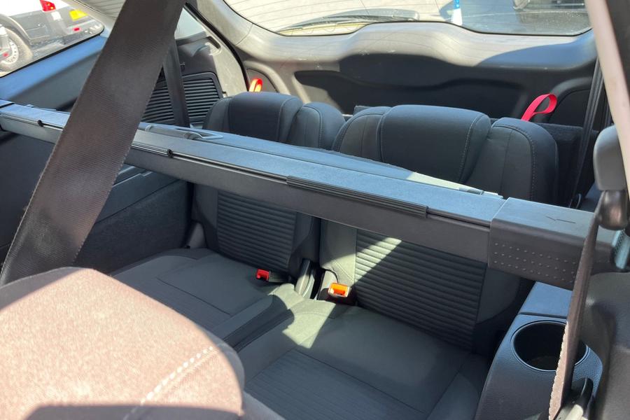 Ford GRAND C-MAX Photo autoimg-dacd1fa7af47694add18d8b6f9d90d13d4271827.jpg