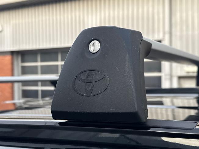 TOYOTA Rav4 Photo 38