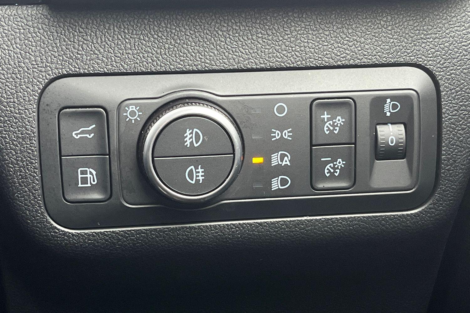 Ford KUGA Photo 30
