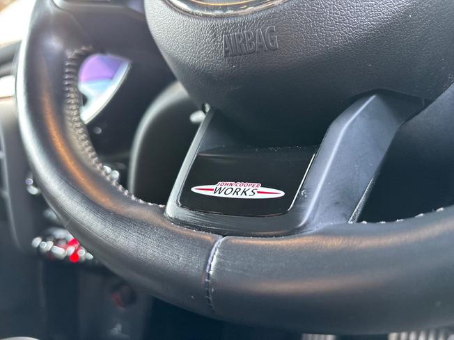 MINI Hatch Photo 33