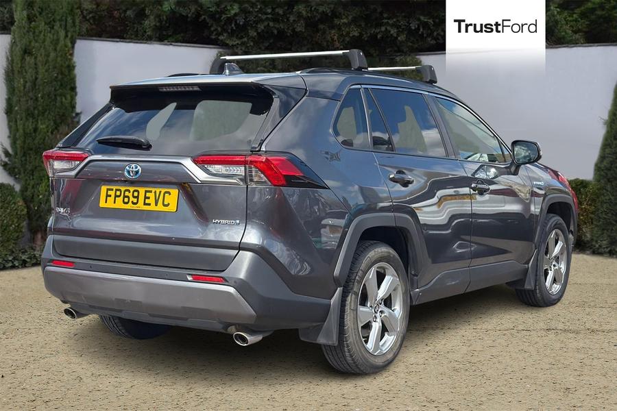 Toyota RAV4 Photo autoimg-dad74974ac372dff1d0948f6d777fa592d5ff929.jpg