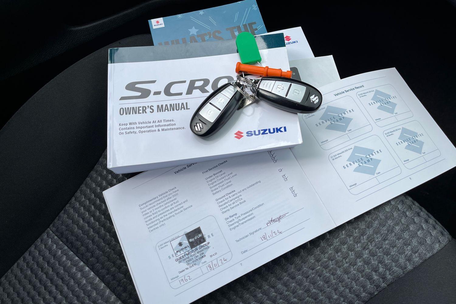 Suzuki S-CROSS Photo 21