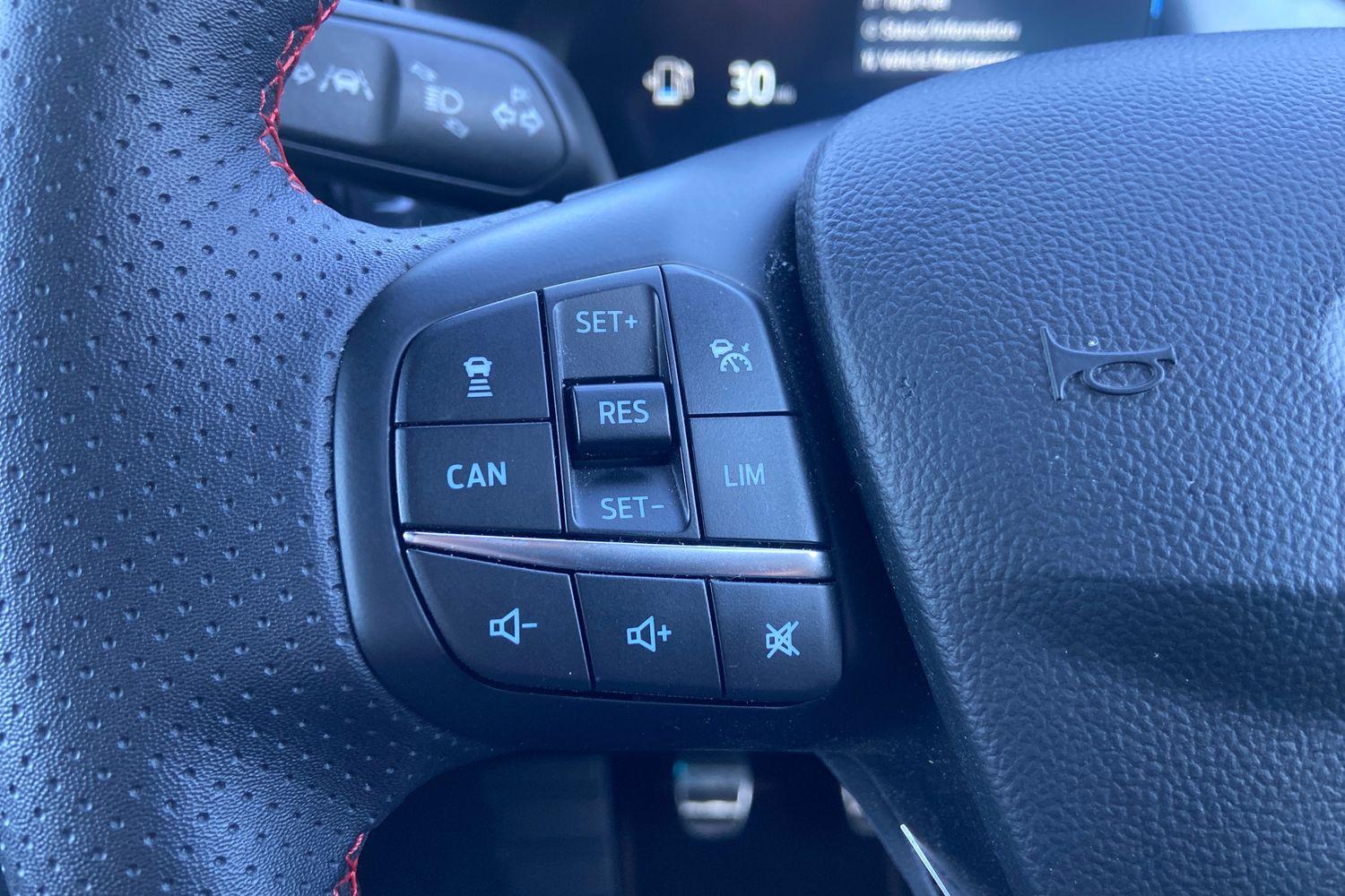 Ford FOCUS Photo 26