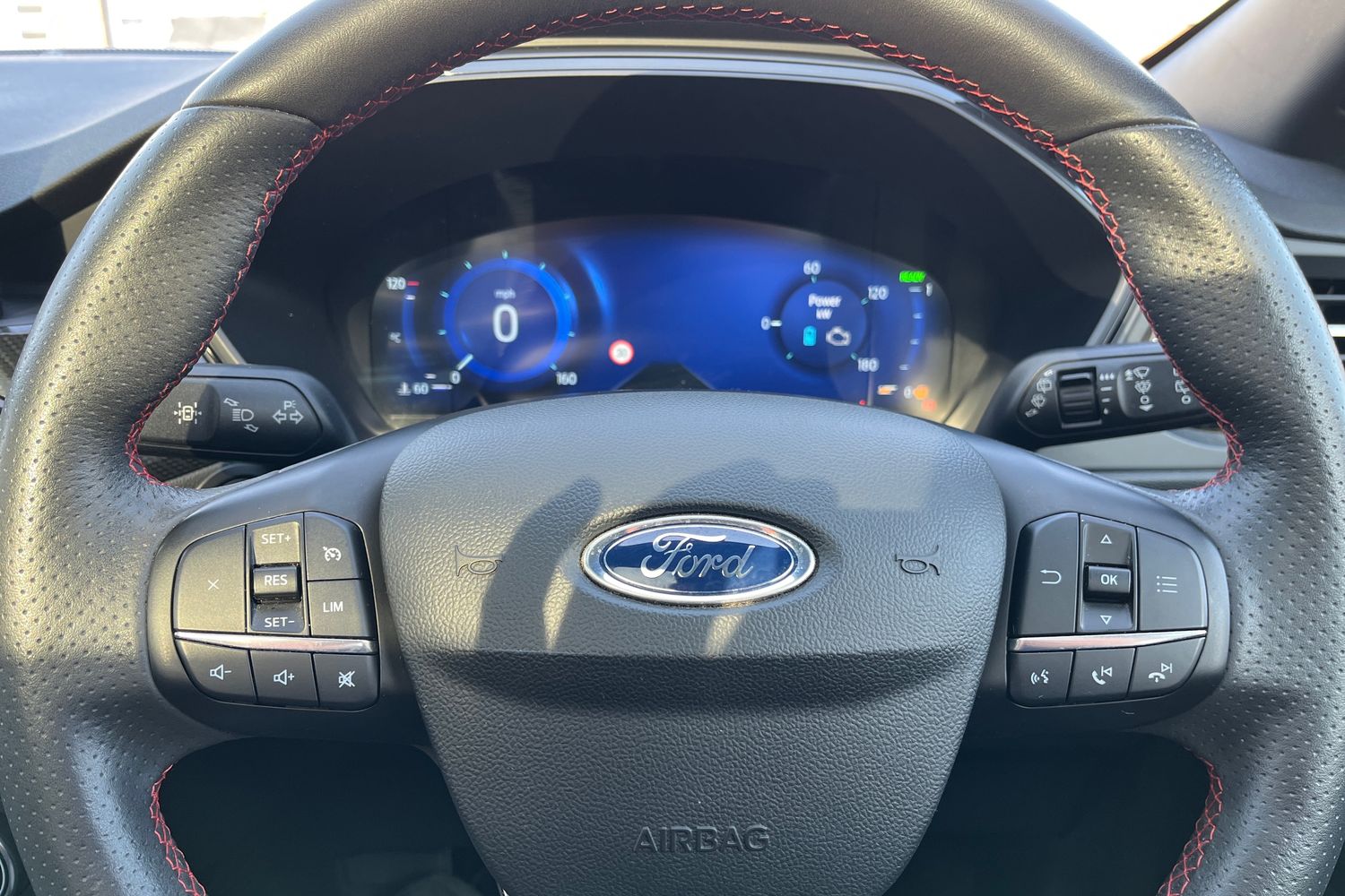 Ford Kuga Photo 11