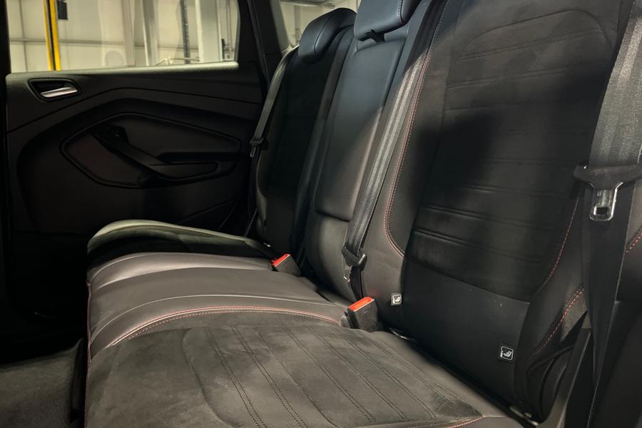 Ford KUGA Photo autoimg-dae4045f5acf18499e410011adc22a6ae5d2f5c9.jpg