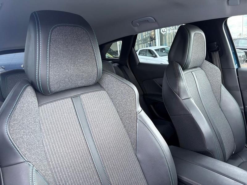 Used Peugeot 3008 LT22TLX 34