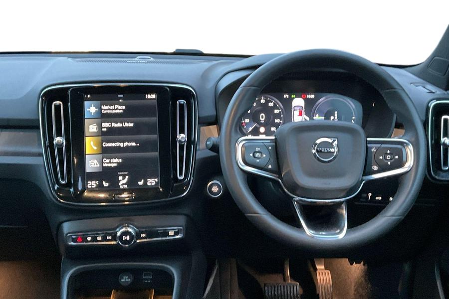 Volvo XC40 Photo autoimg-dae905e46775dd94763266d8525de90cda7ef642.jpg
