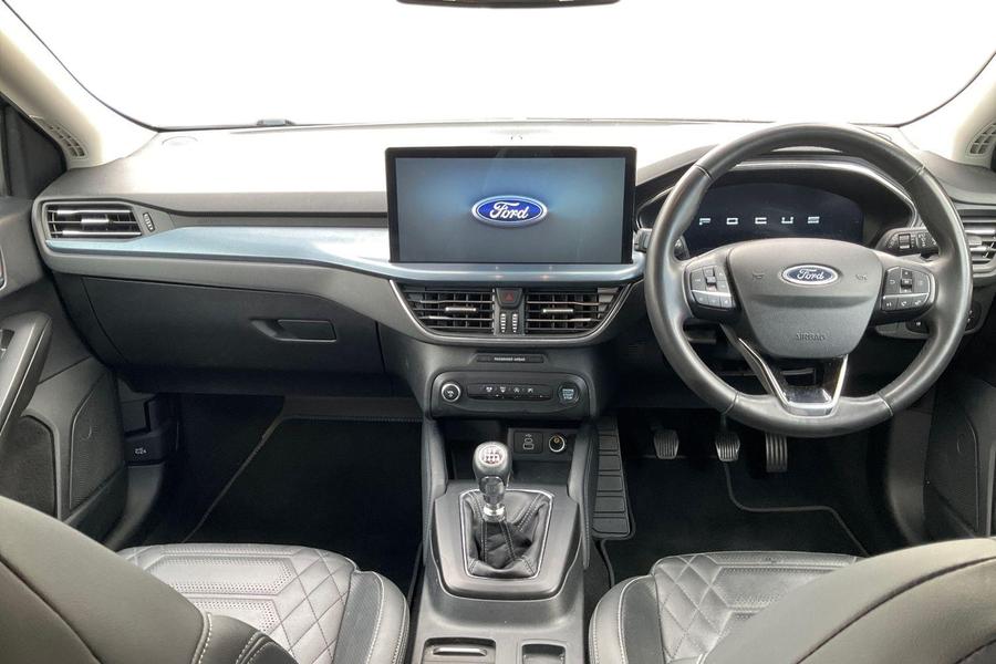 Ford FOCUS Photo autoimg-daea515050978a11647c64bb646aaeb6ec5bbe24.jpg