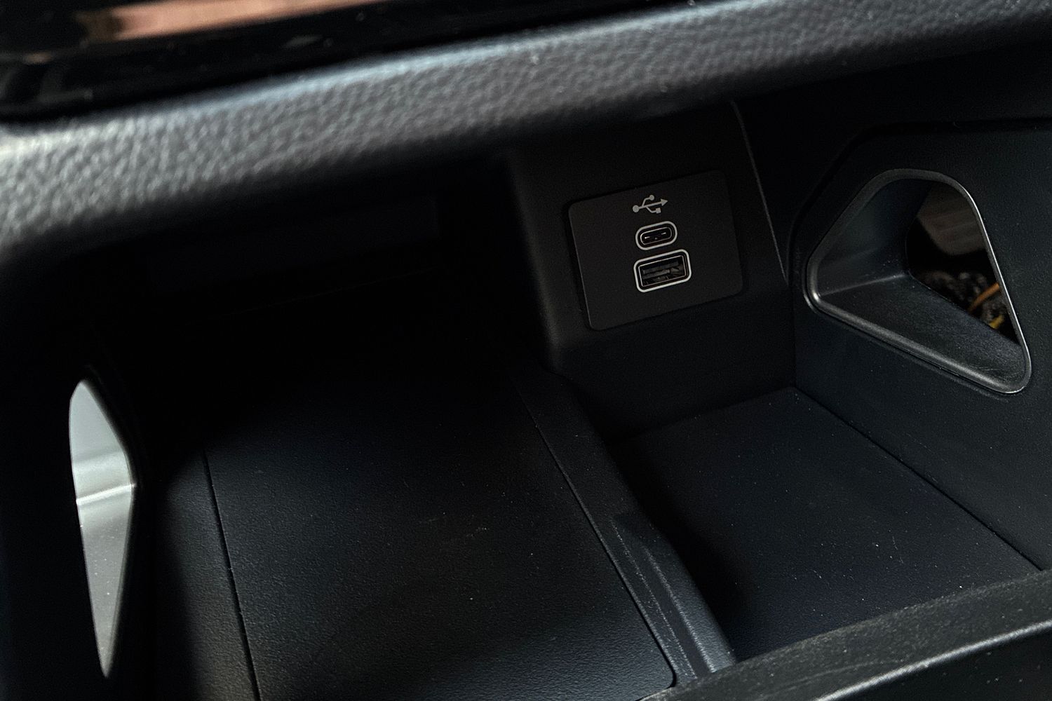 Ford RANGER Photo 31