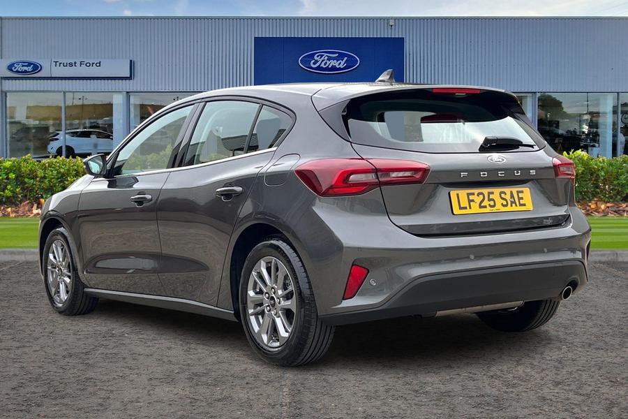 Ford Focus Photo autoimg-daee11e93f916d9be5281a0551b85bddaa838609.jpg